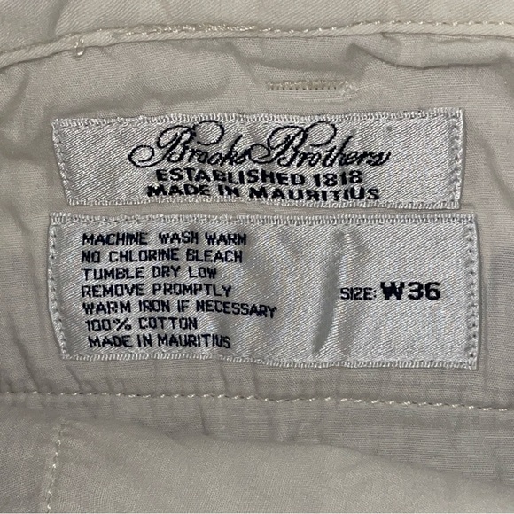 Brooks Brothers Black & White Check Shorts Size 36 100% Cotton Pleated 8” Inseam - Picture 2 of 5